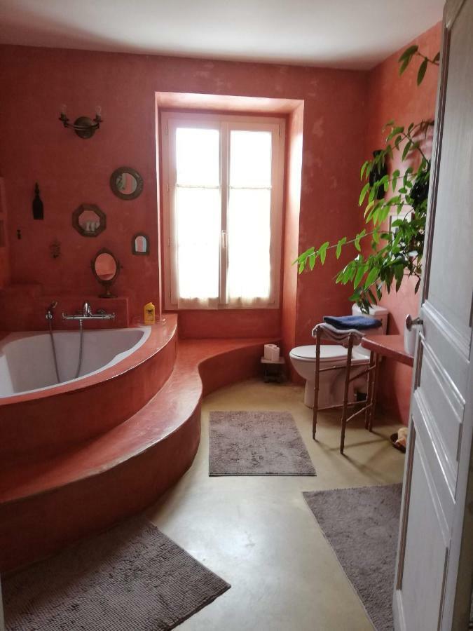 Bed and Breakfast La Virgule De Tanlay Exterior foto